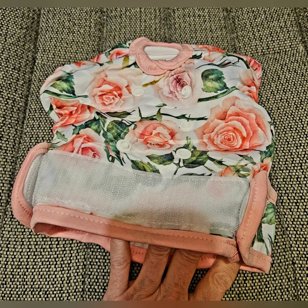 Wegreeco Washable Rose Floral Print Female Doggie Diaper Med